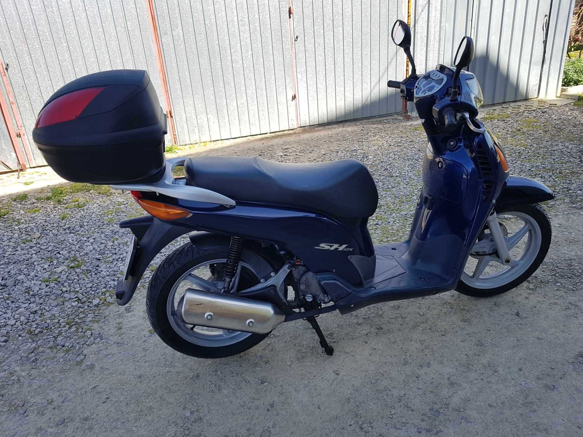 Skuter Honda Sh125