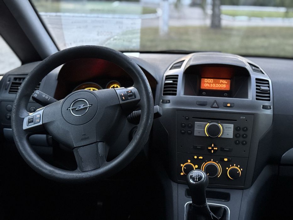 Продам Opel Zafira B свіжо пригнана