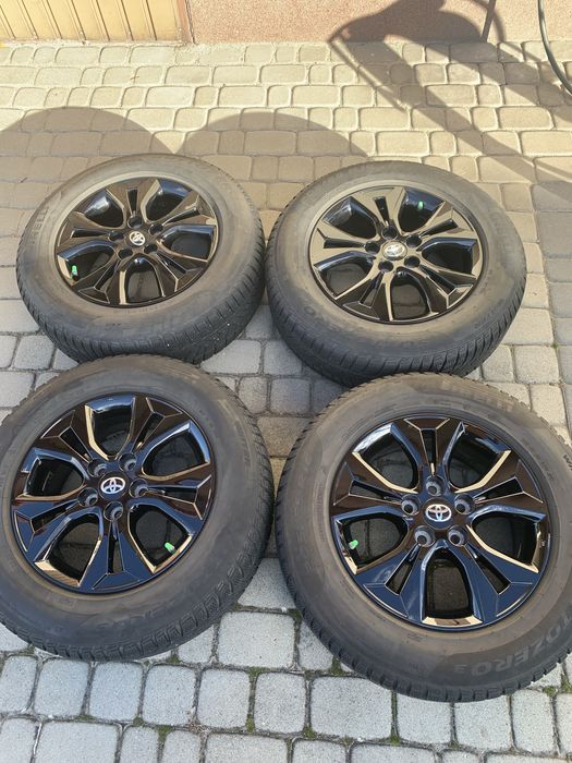 Koła zimowe alufelgi Toyota Yaris Cross 16 cali 5x114,3