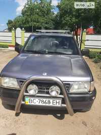 Продам автомобіль opel frontera 1996