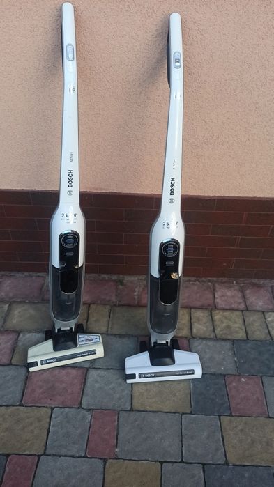 Акумуляторний оригінальний пилосос  БОШ 25,2  В
