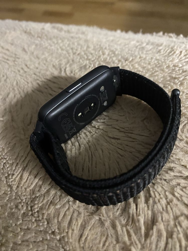 Годинник huawei band 7