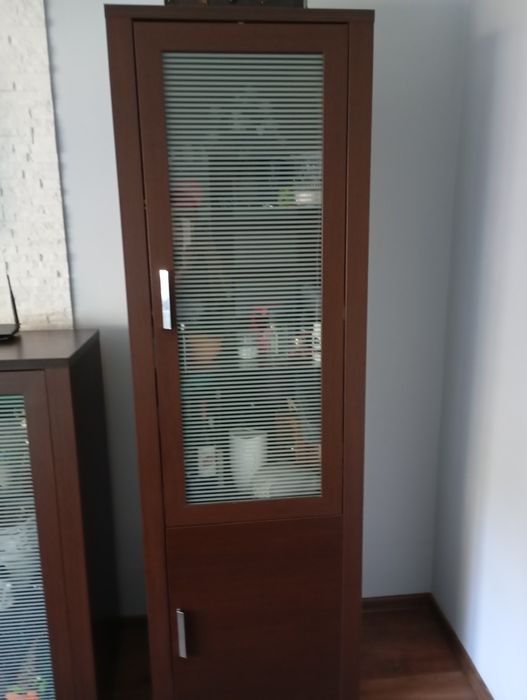 Meble do pokoju w bardzo dobrym stanie.