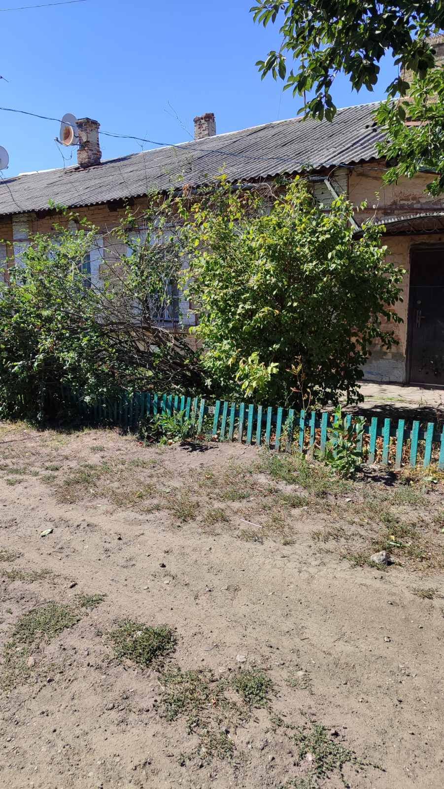 Продам квартиру у місті верхівцеве