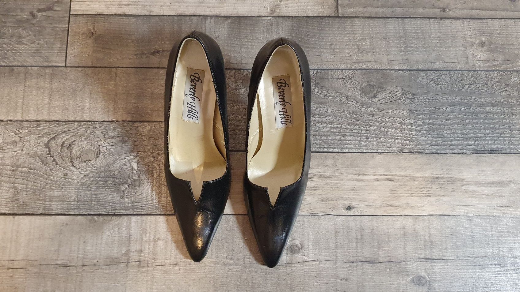 Szpilki Beverly Hills czarne długość wkładki 27 cm!