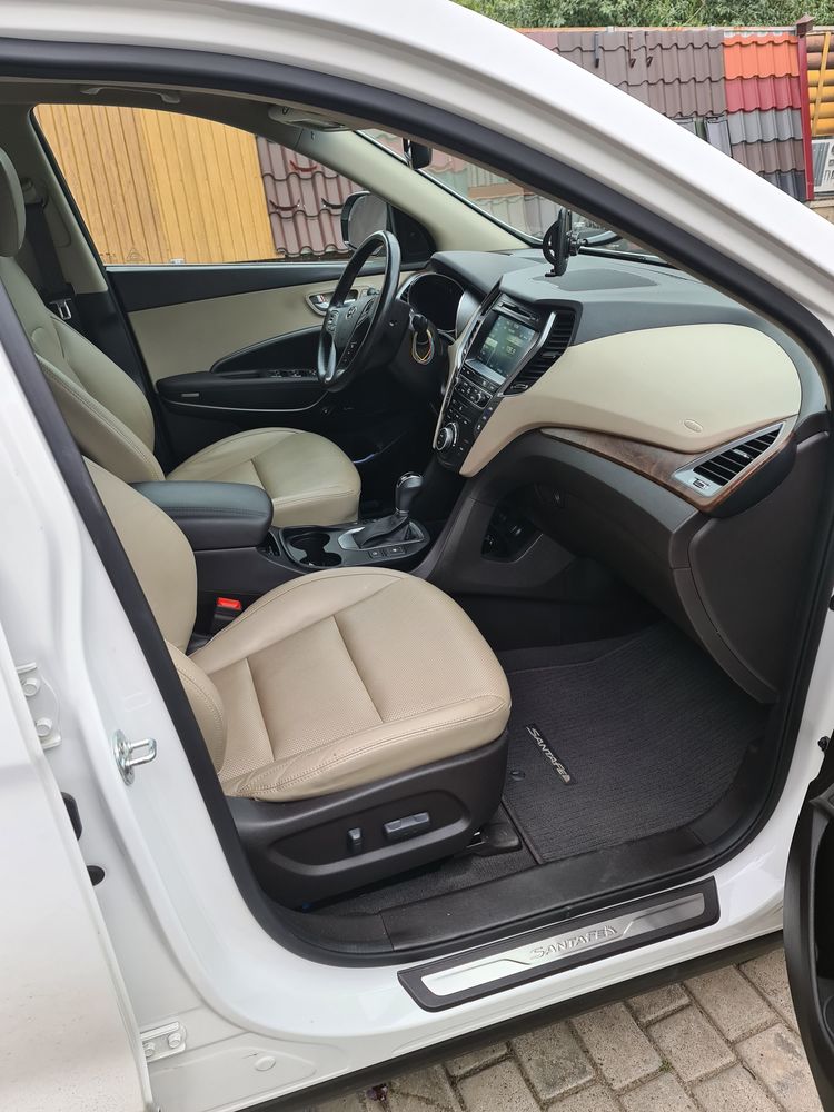 Hyundai Grand Santa Fe 2017 Ultimate