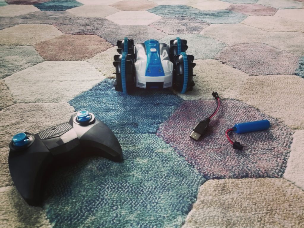 Autko RC Stunt Car