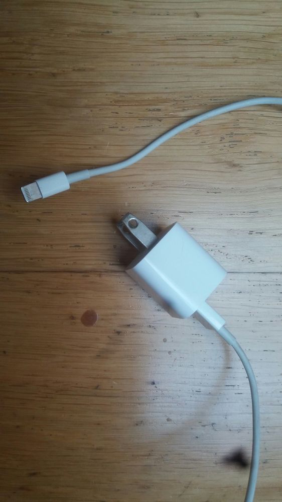 Carregador Original A1385 Apple IPhone 5V 1A + Cabo 1m