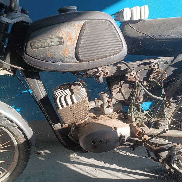 MZ TS 150 Silnik rama lagi fotel lampa błotnik koła