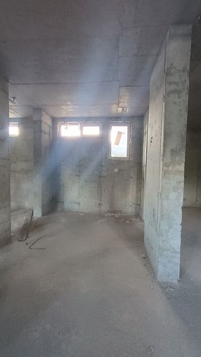 Продається підвальне приміщення