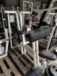 Máquina Ginásio Bicipete Technogym