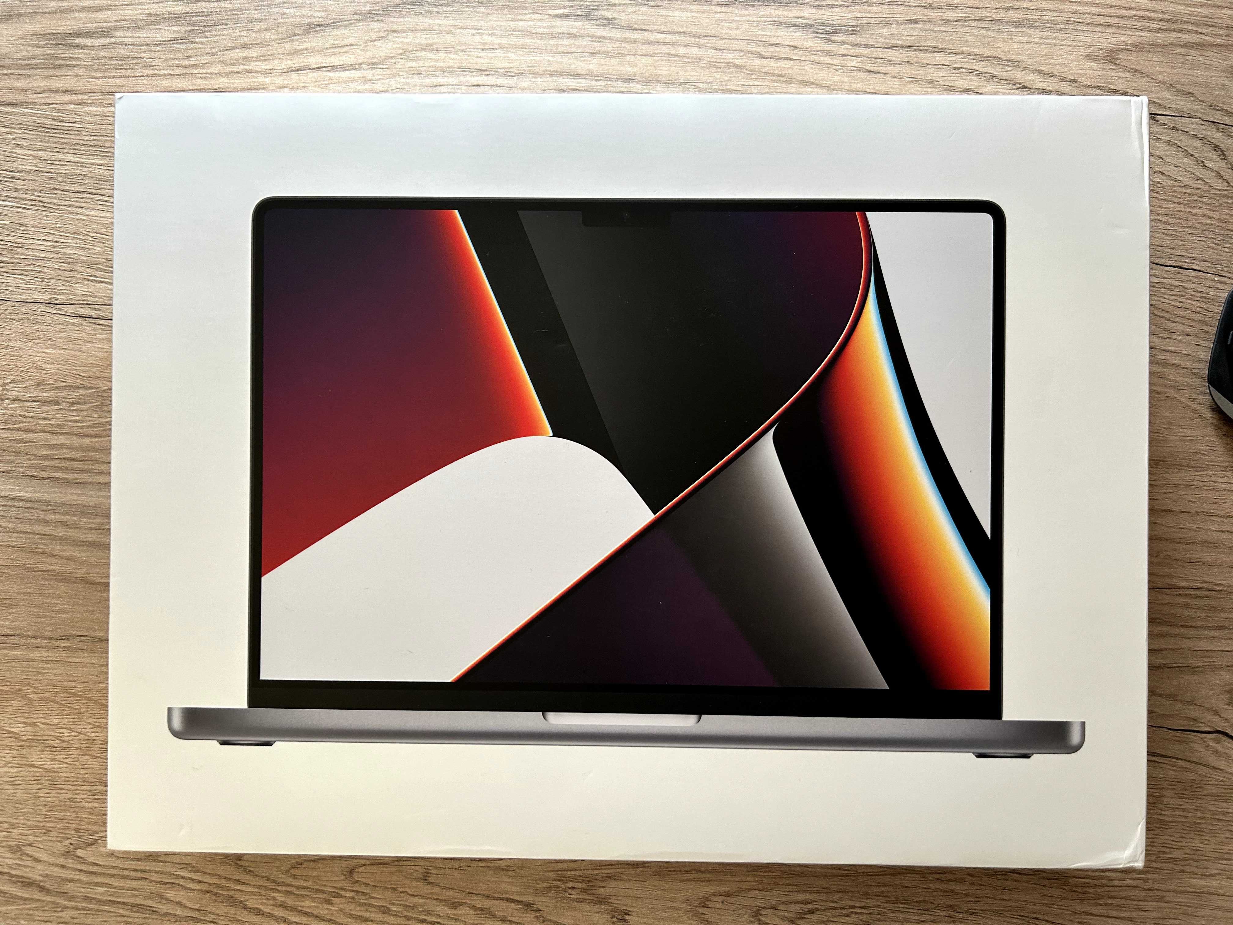 Продам MacBook Pro 14, M1 Pro, 16/512 Space Gray