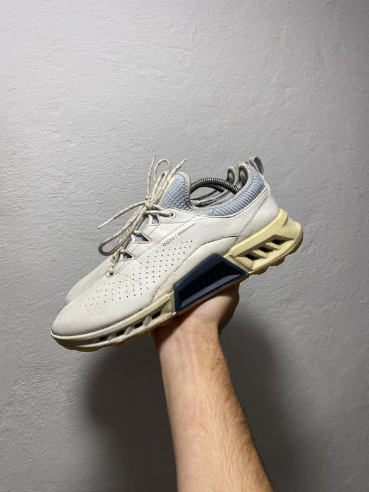 Чоловічі оригінальні кросівки ECCO GORE-tex