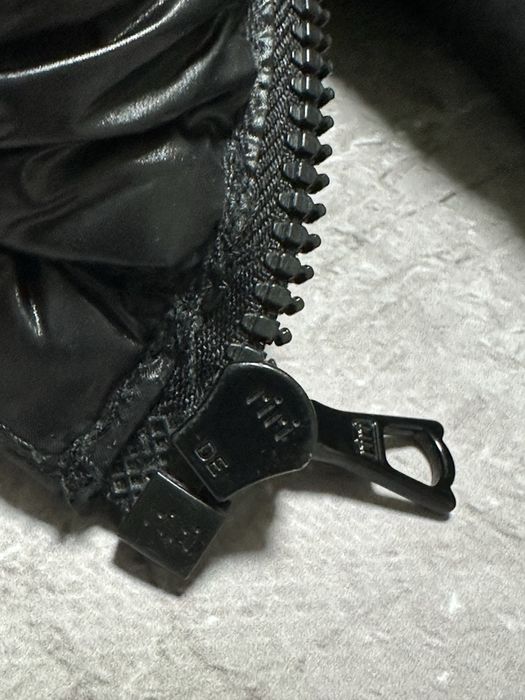 Куртка Moncler Пуховик nsw tech