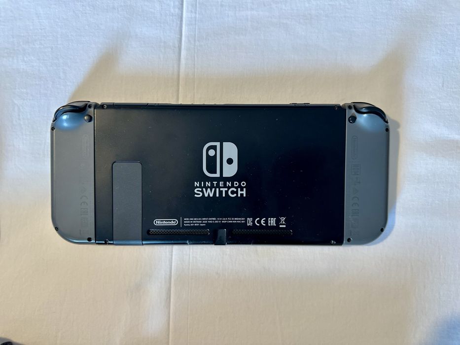 Nintendo Switch V2 + Bolsa