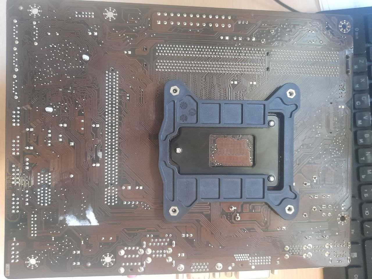 комплект Материнская плата MSI H81M-P33