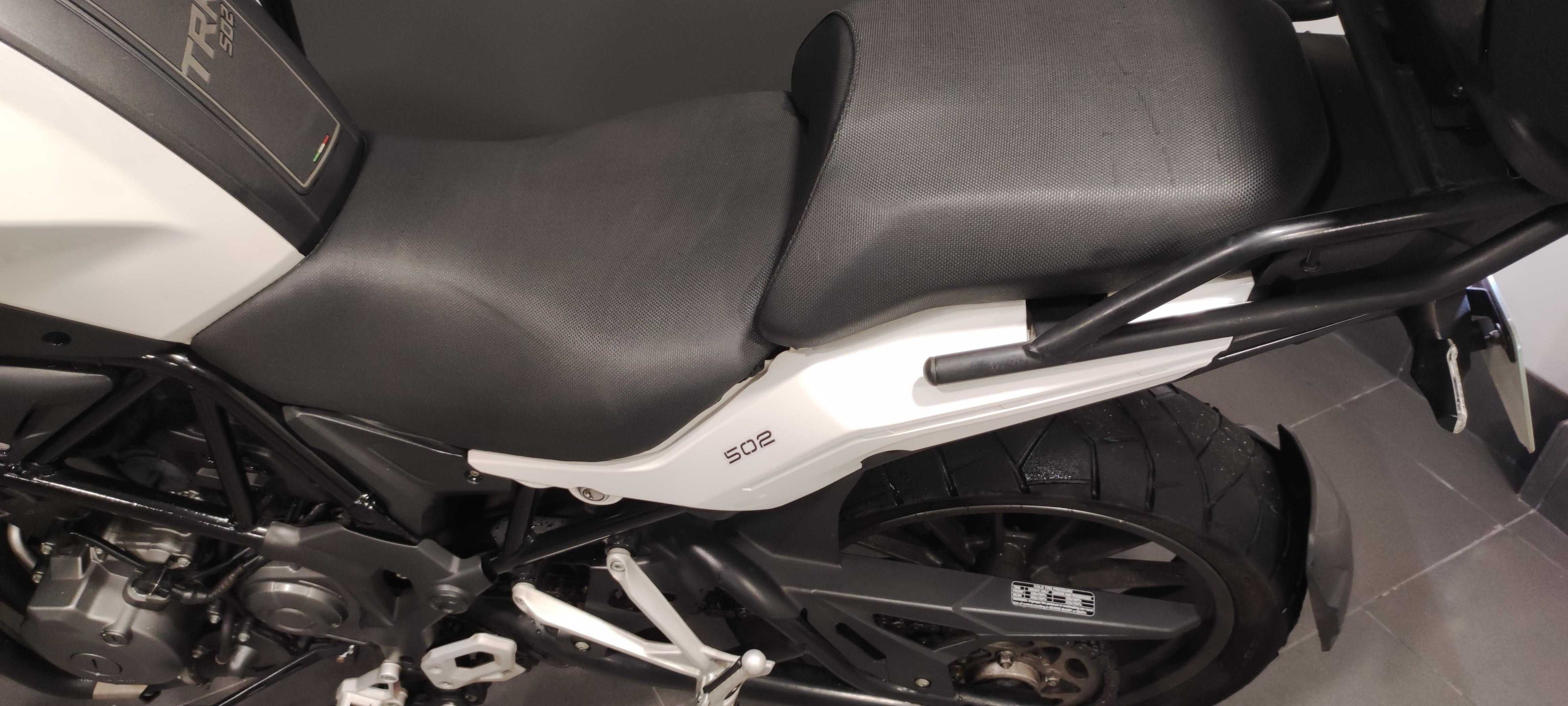 Benelli TRK502 Rebaixada