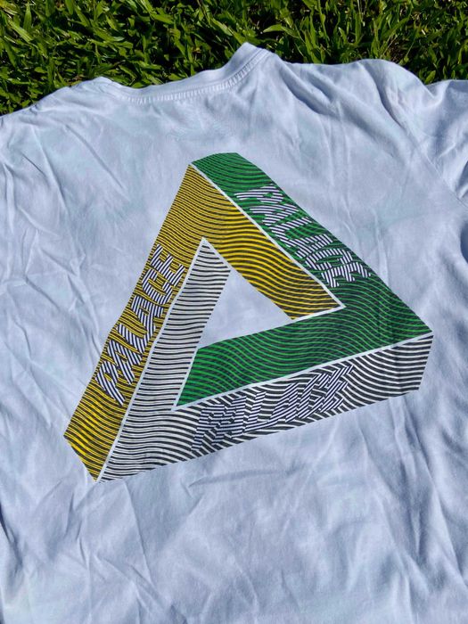T-Shirt Palace Skateboards Branca Logo Verde e Amarelo
