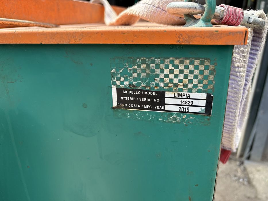 Maquina limpar madeira cofragem