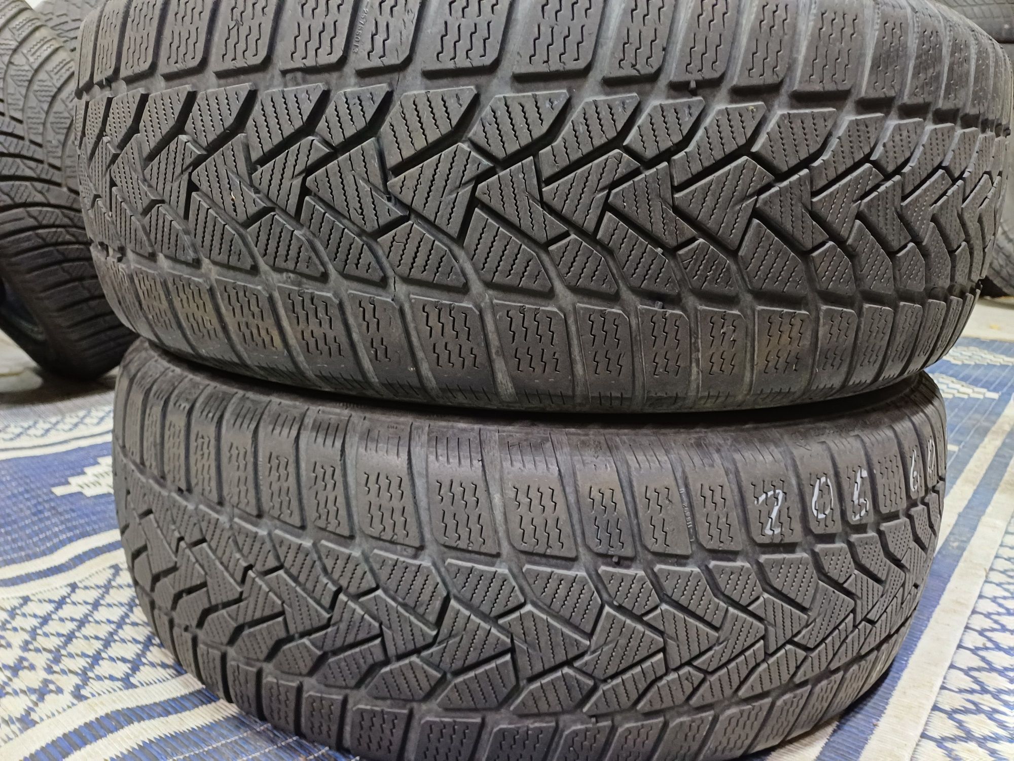 2 opony zimowe 205/60r16 2022r UNIROYAL 6mm
