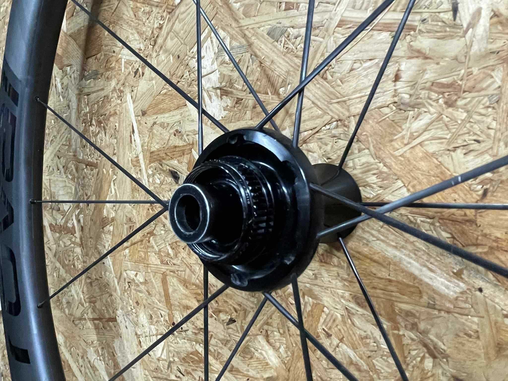Idealne Koło przednie rowerowe ROVAL Rapide CLX II carbon