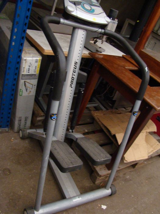 Steper z komputerem Proteus ISS-500