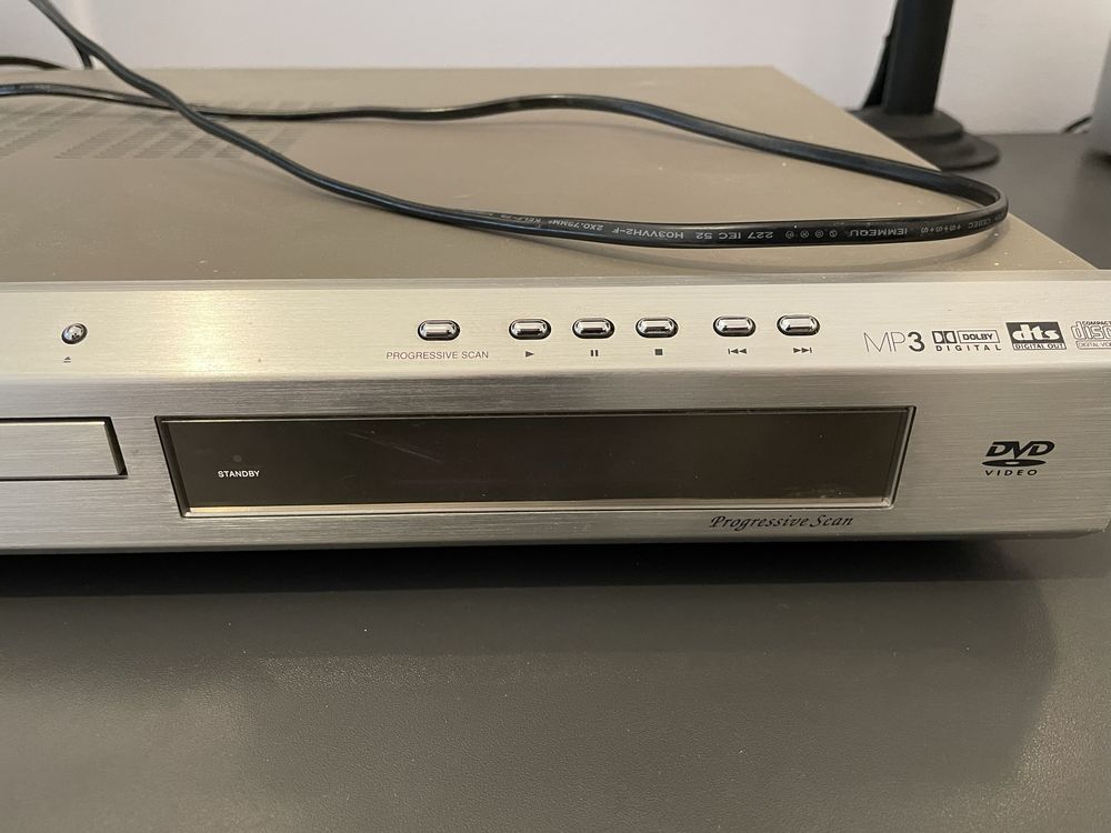 Odtwarzacz DVD Denon DVD-770SD