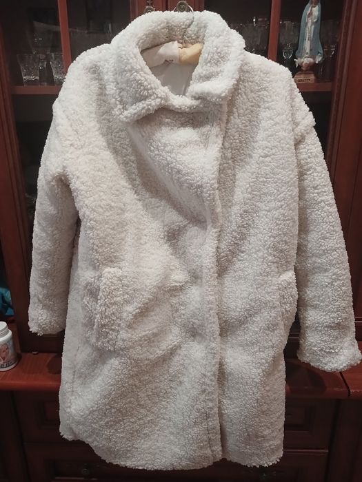 Шубка біла тепла