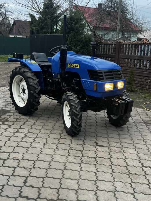 Продам донфенг244 міні трактор