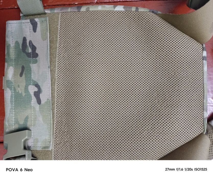 Плитоноска з аптечкою