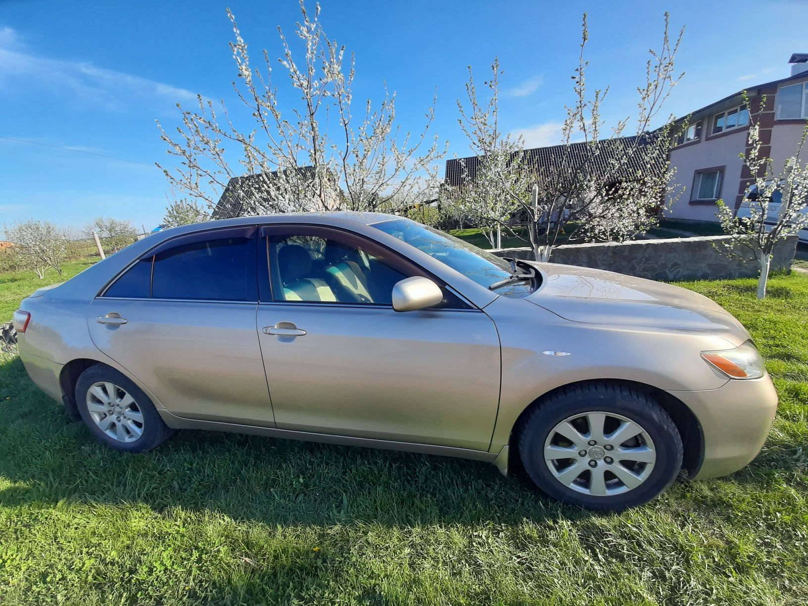 Toyota camry 40, доглянутий