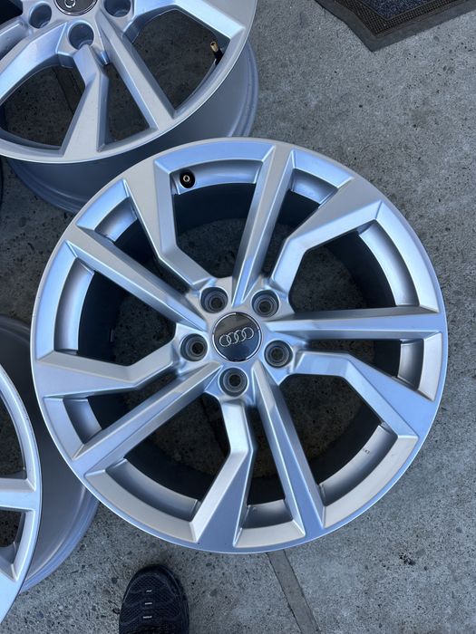 Диски 18 5.112 8,5Jx18H2 ET50 Audi TT A3
