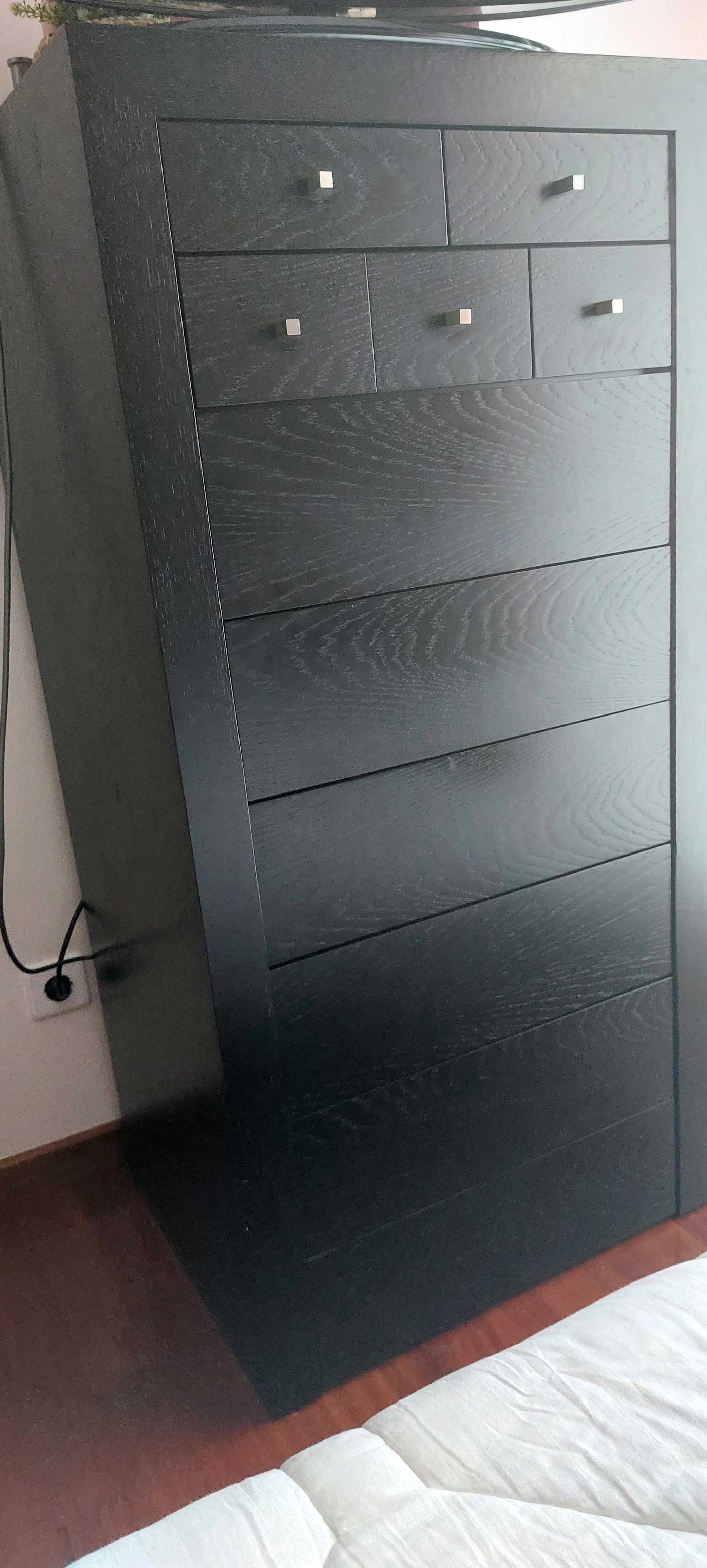 Mobilia de quarto completa, incluindo espelho e colchão