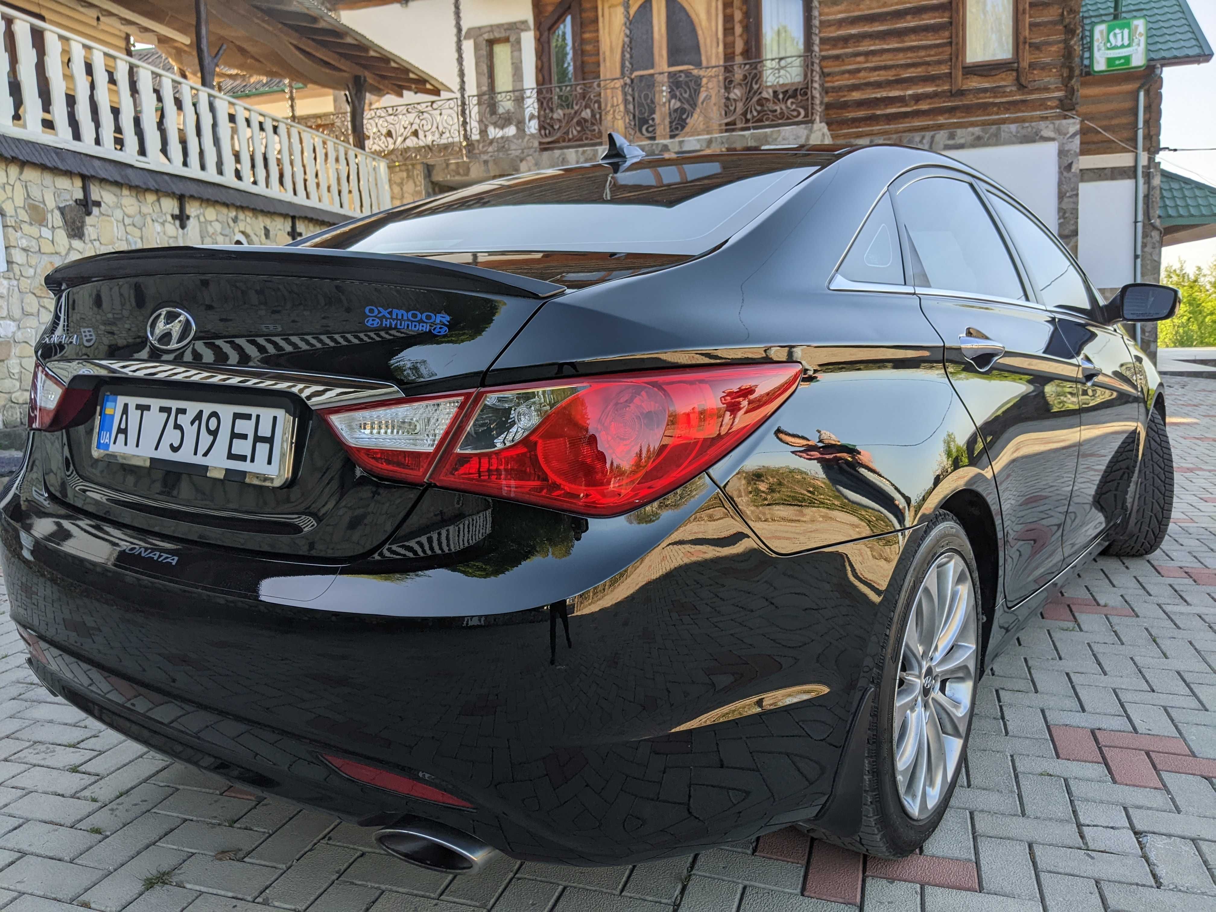 Автомобіль Hyundai Sonata