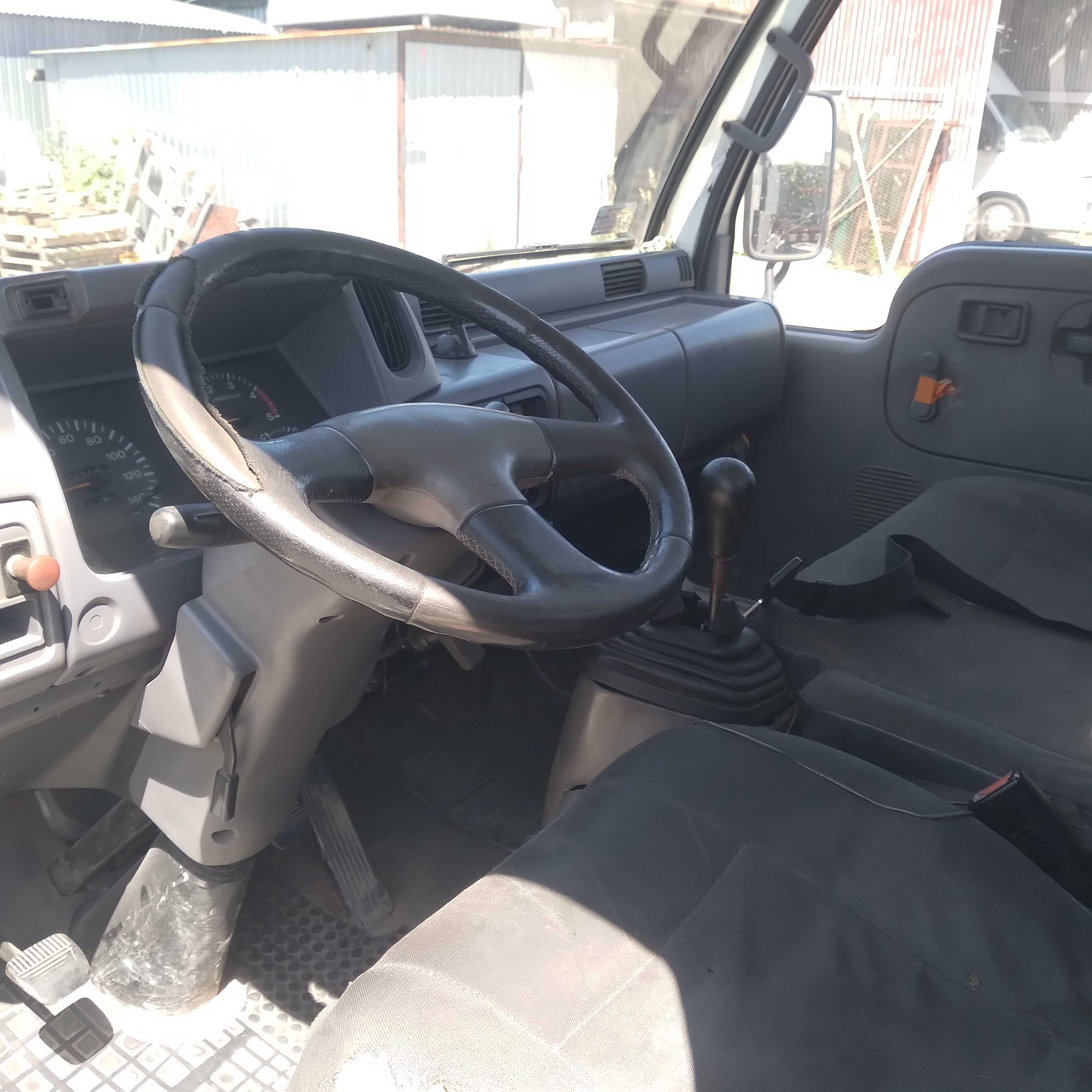 Nissan cabstar wywrotka wywrot 3.5 t