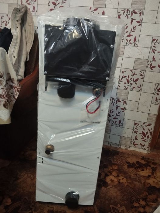 Продам газовий двухконтурний котел Данко!