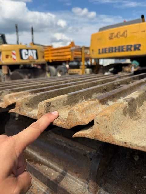 Hyundai Robex 300 LC-9 A