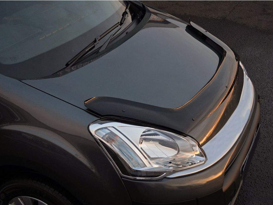 Citroen Berlingo, Peugeot Partner Дефлектор капота (мухобойка) EuroCap