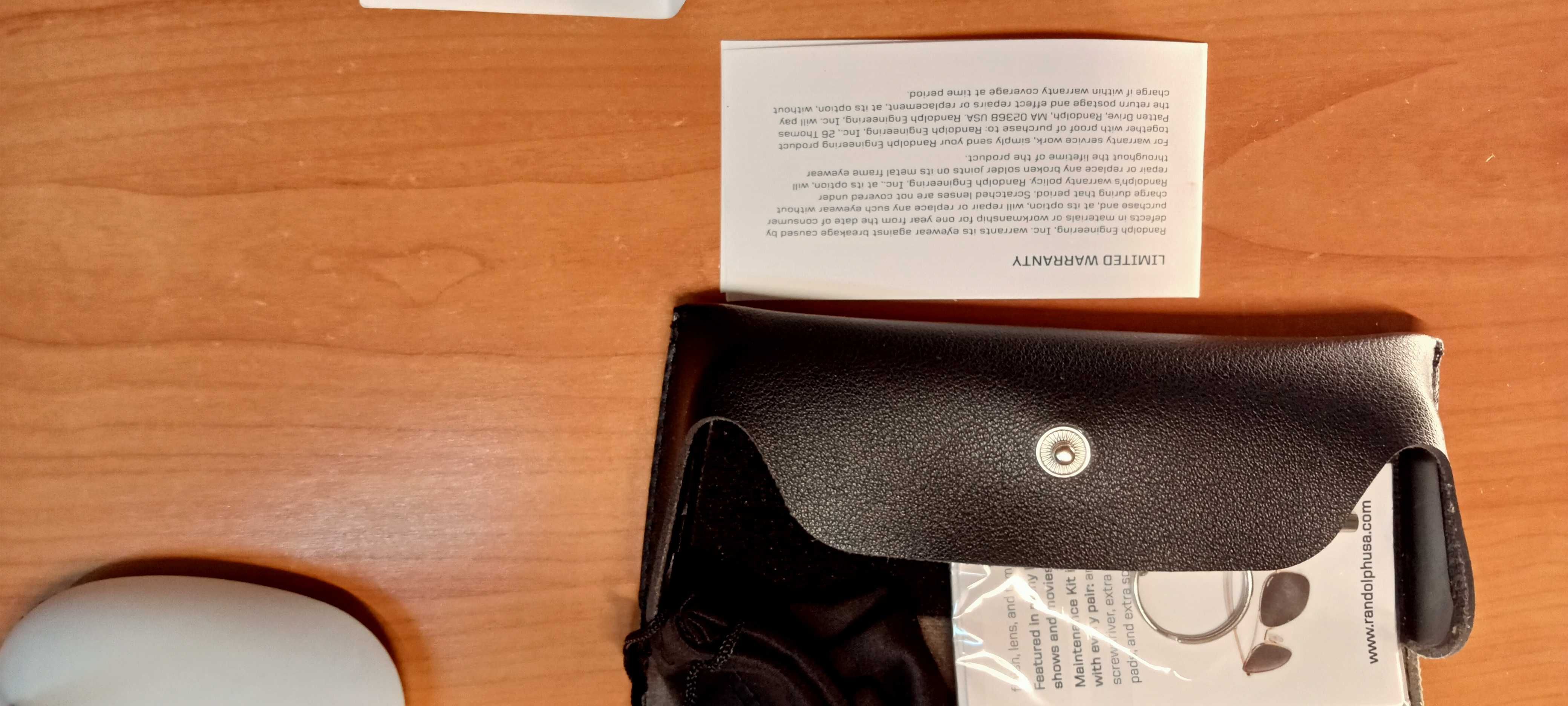 Óculos USA Marca. Só bolsa