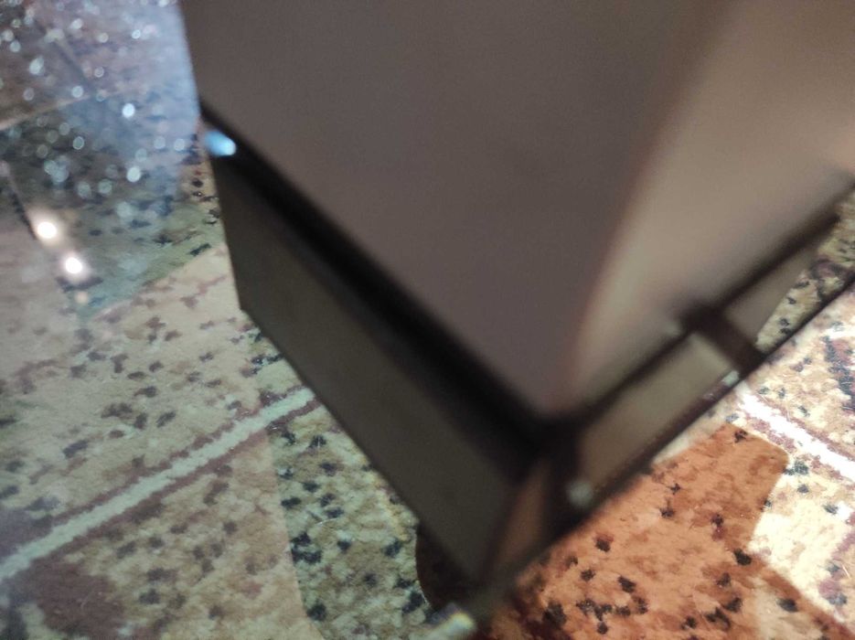 Стол стеклянный квадратный кофейный, журнальный.