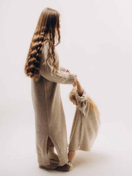 Тепла сукня максі бежева