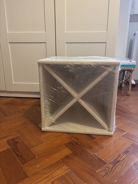 Garrafeira IKEA TORNVIKEN