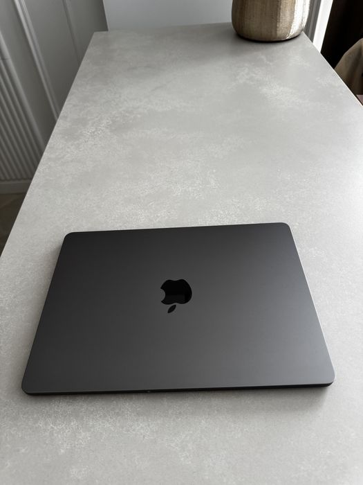 Laptop Apple Macbook Air M2 13,6 8/256 GB Gwiezdna Szarość
