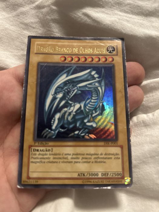 Dragao Branco de Olhos Azuis yu-gi-oh