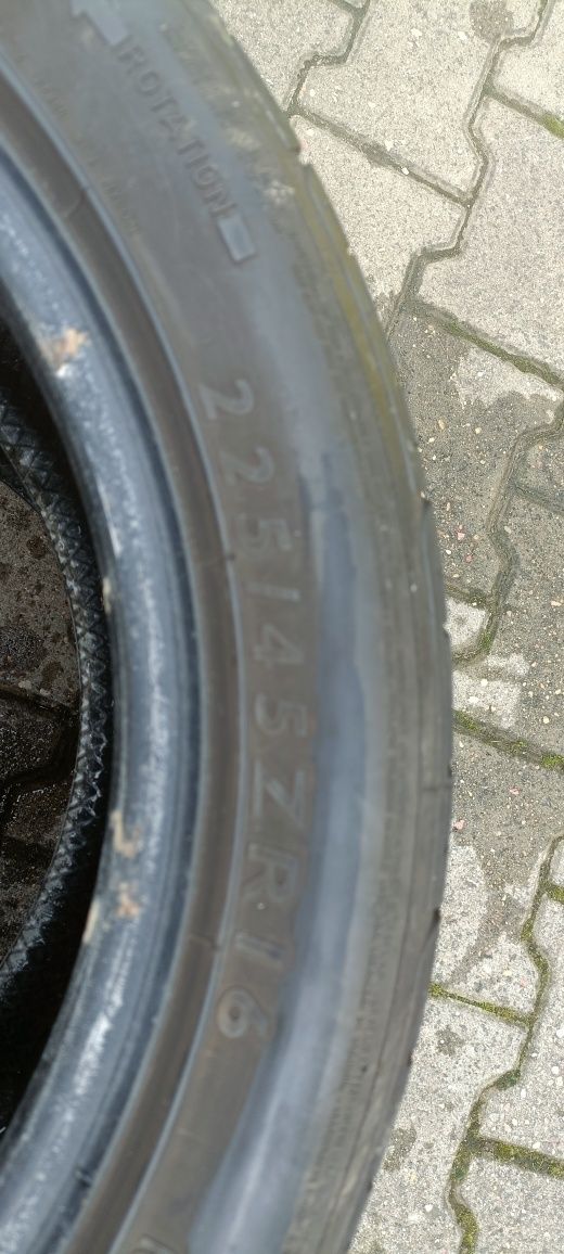 2x opony (nr.159) 225/45ZR16  Dunlop Sport 9000