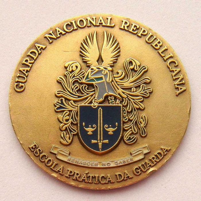 Medalha de Bronze da Guarda Nacional Republicana GNR Escola Prática