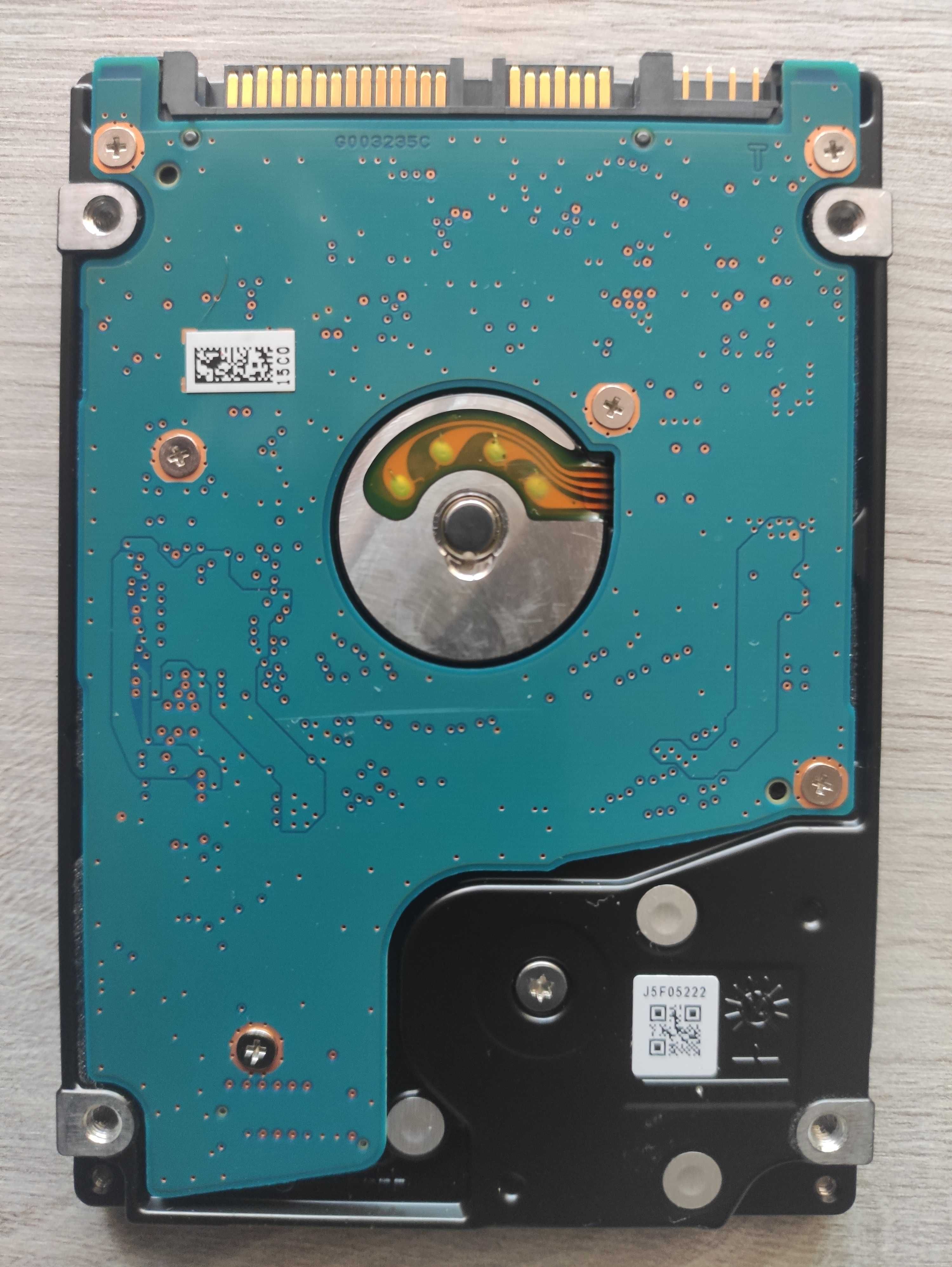 Жесткий диск HDD Toshiba  500Gb 4 часа наработки.