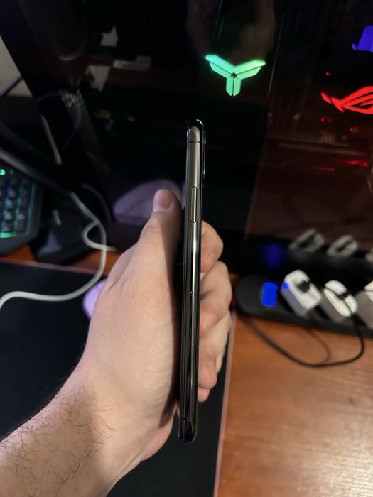 iPhone 11 Pro Max 64GB Space Gray