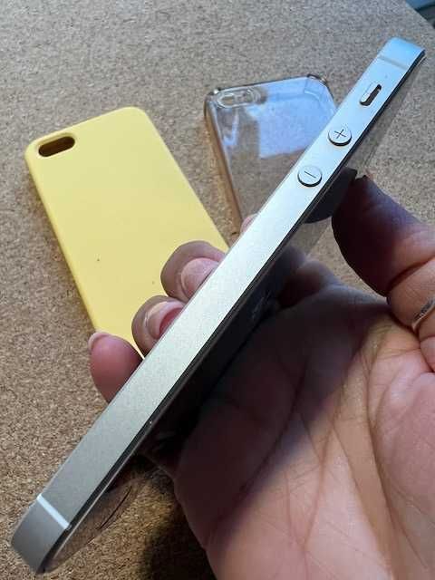 iPhone SE 2018 32Gb - Branco