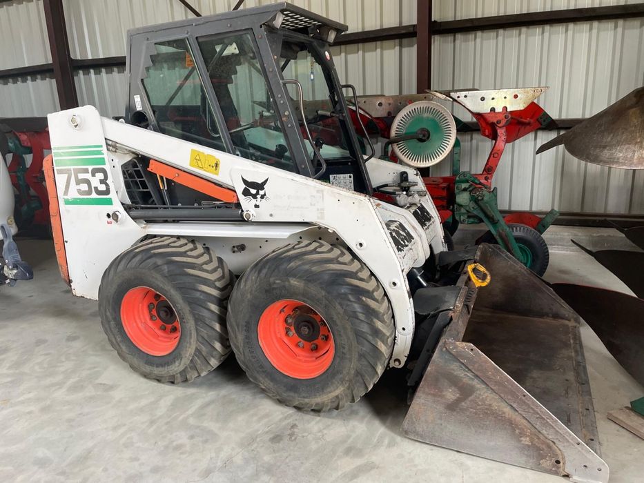 Ładowarka koparka bobcat 753